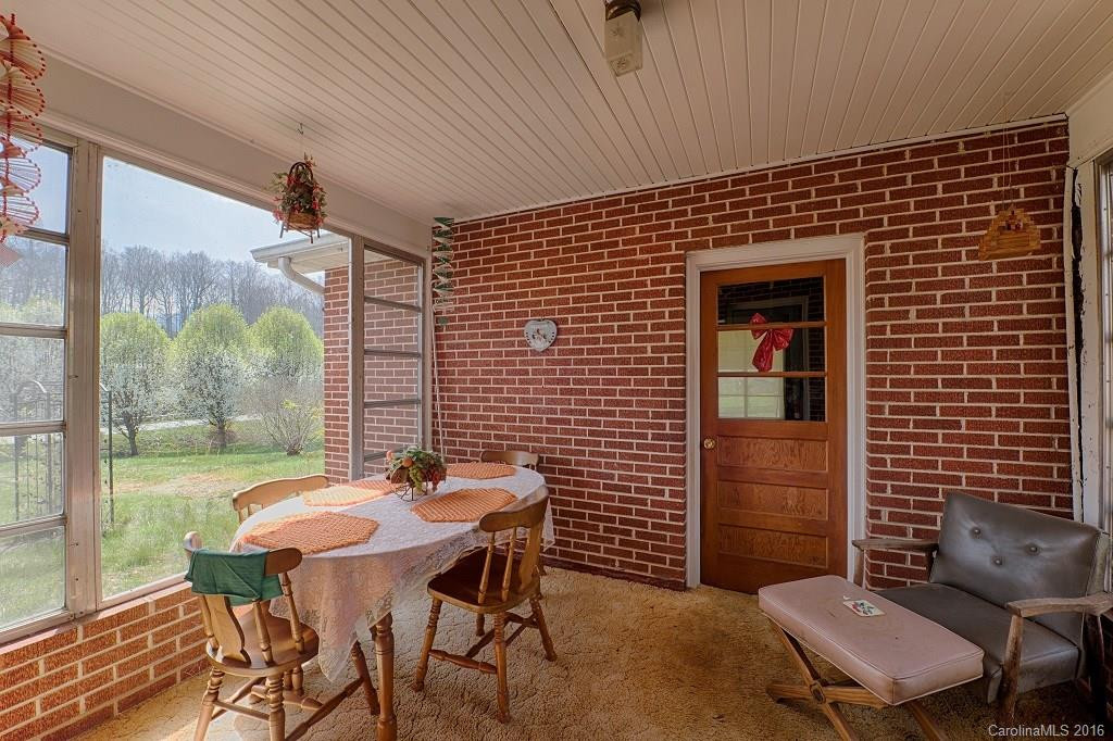 4847 Pigeon Road - Photo 15