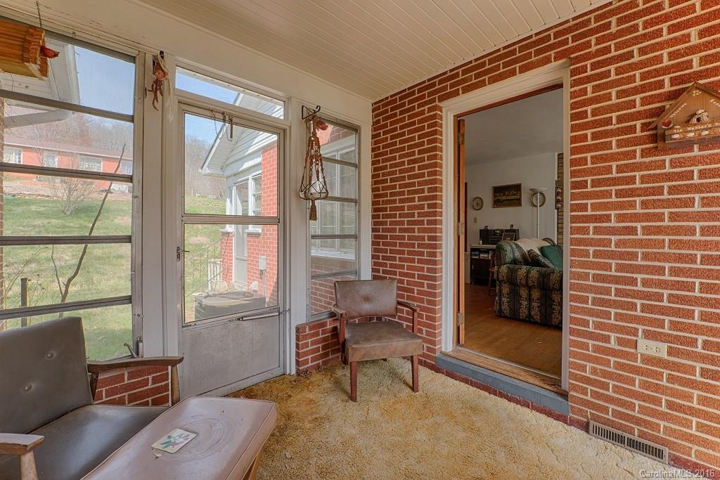 4847 Pigeon Road - Photo 16