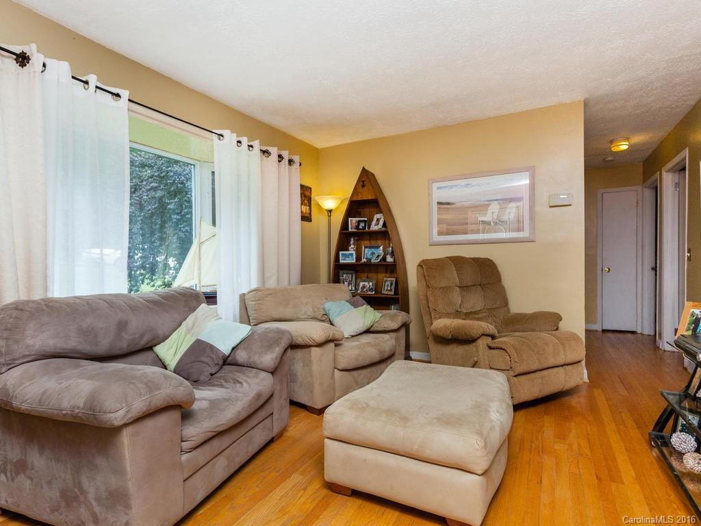 17 Azalea Road - Photo 6