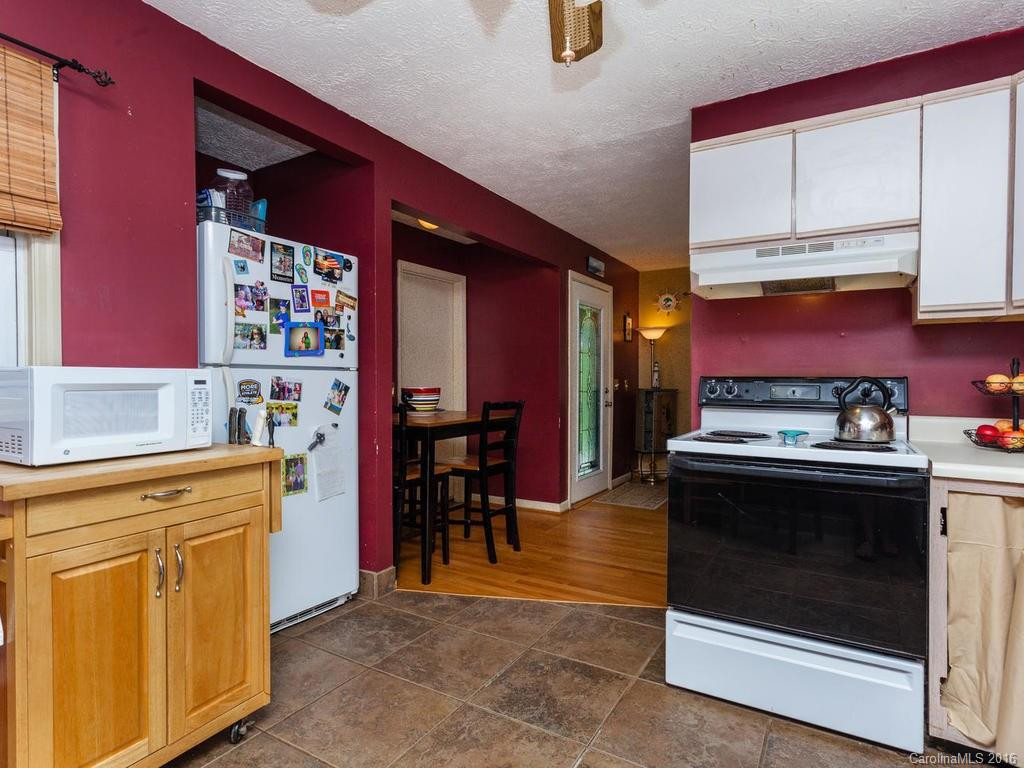 17 Azalea Road - Photo 10