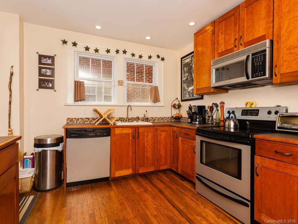 60 Brevard Road - Photo 7