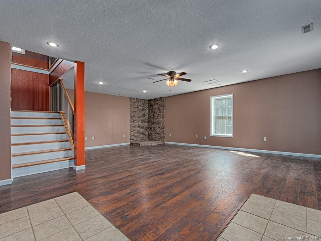 701 Bryson Road - Photo 12