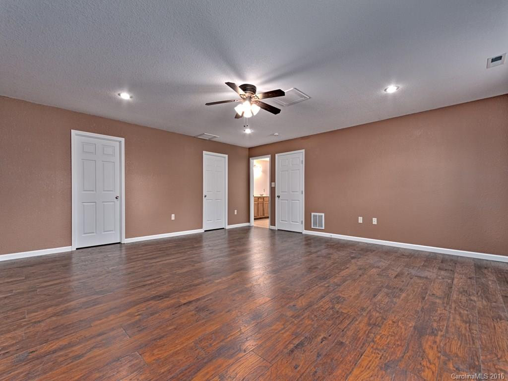 701 Bryson Road - Photo 15