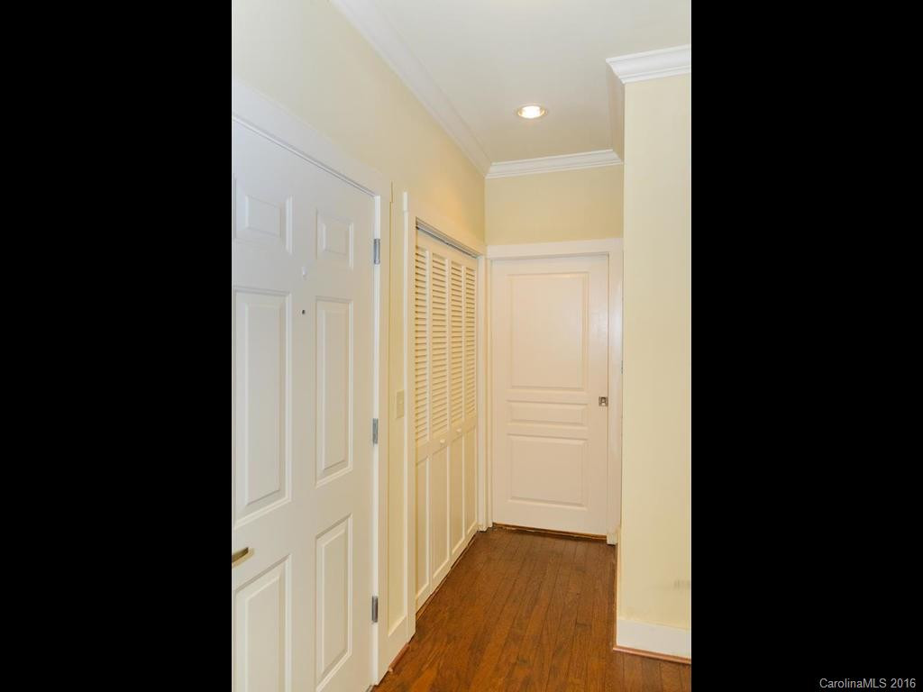 9 Kenilworth Knoll #105 - Photo 4