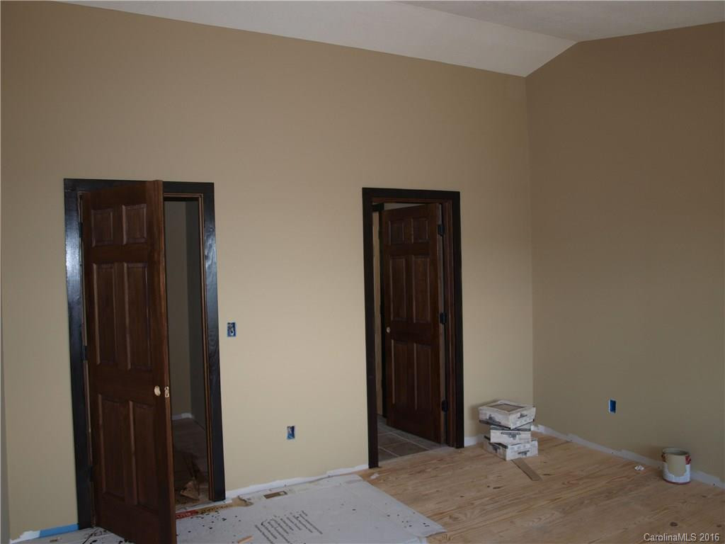322 Ben Nevis Road - Photo 13