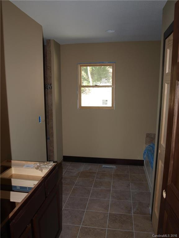 322 Ben Nevis Road - Photo 15