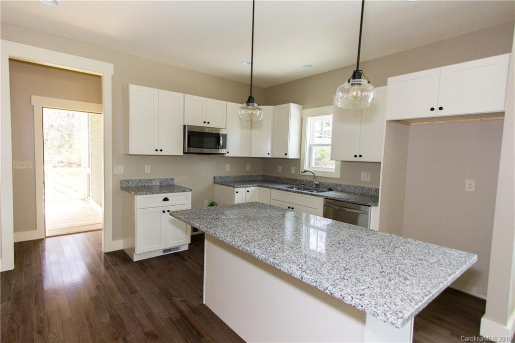 5 Forest Lake Drive - Photo 11