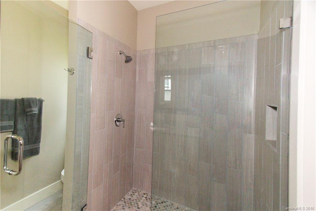 5 Forest Lake Drive - Photo 16