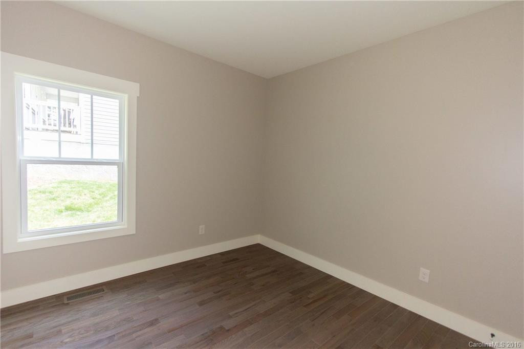 5 Forest Lake Drive - Photo 17