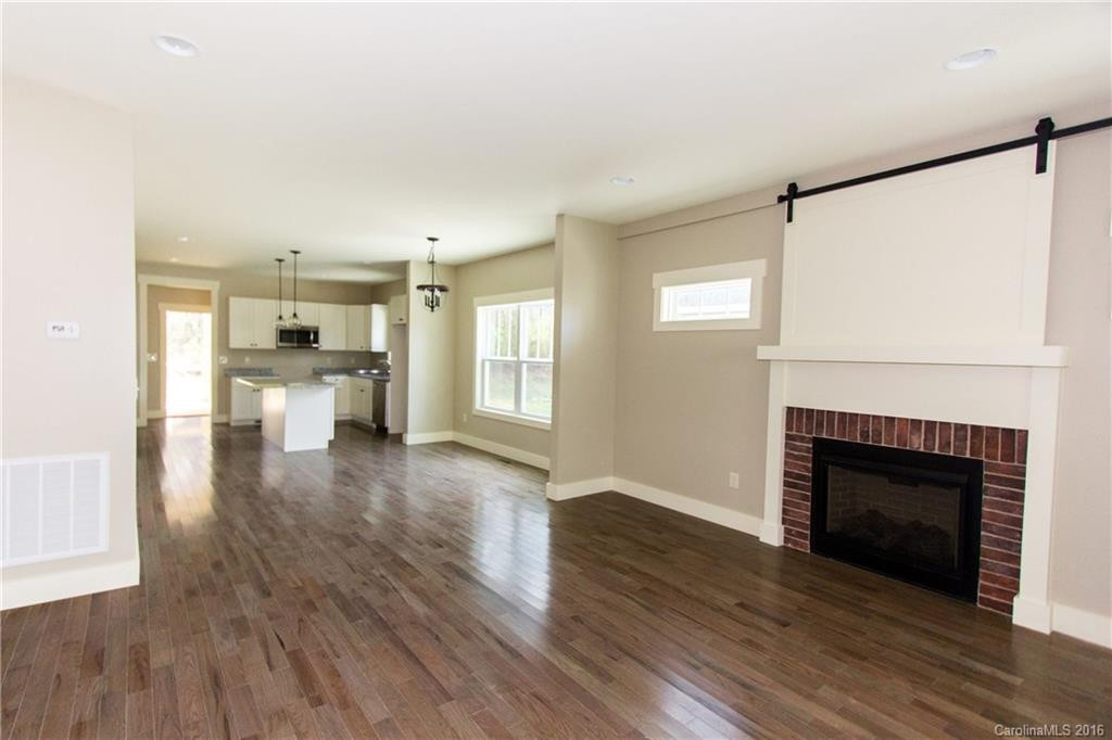 5 Forest Lake Drive - Photo 4