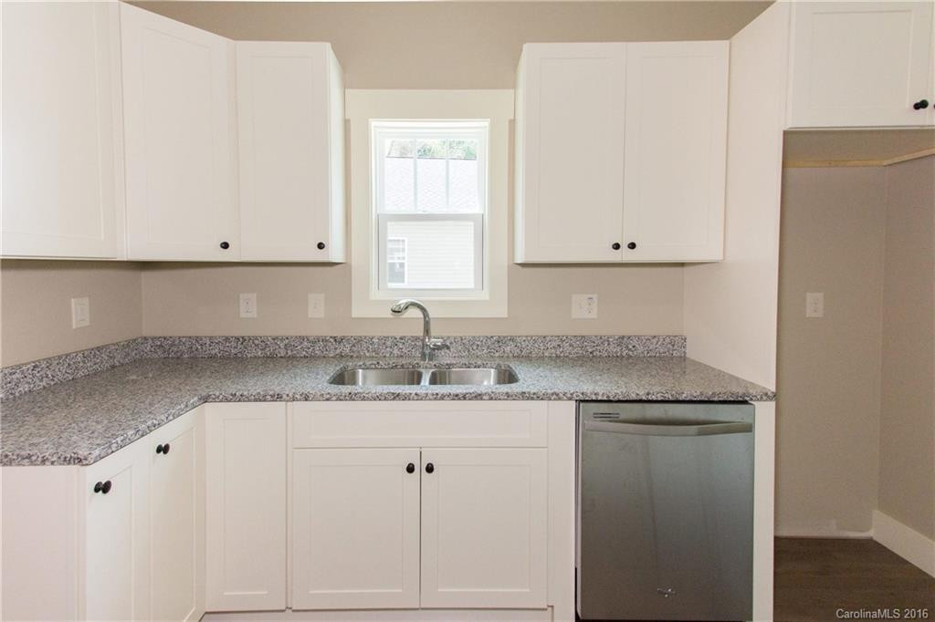 5 Forest Lake Drive - Photo 9