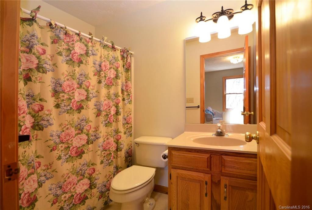 862 Rugby Road - Photo 11