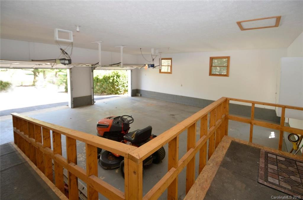862 Rugby Road - Photo 19