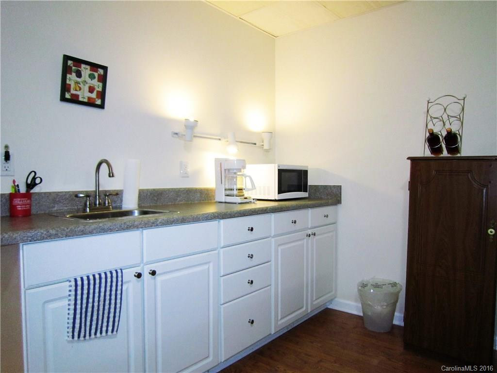 136 Willow Brook Drive - Photo 17