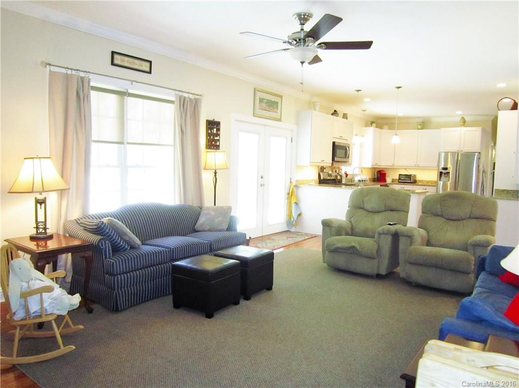 136 Willow Brook Drive - Photo 3