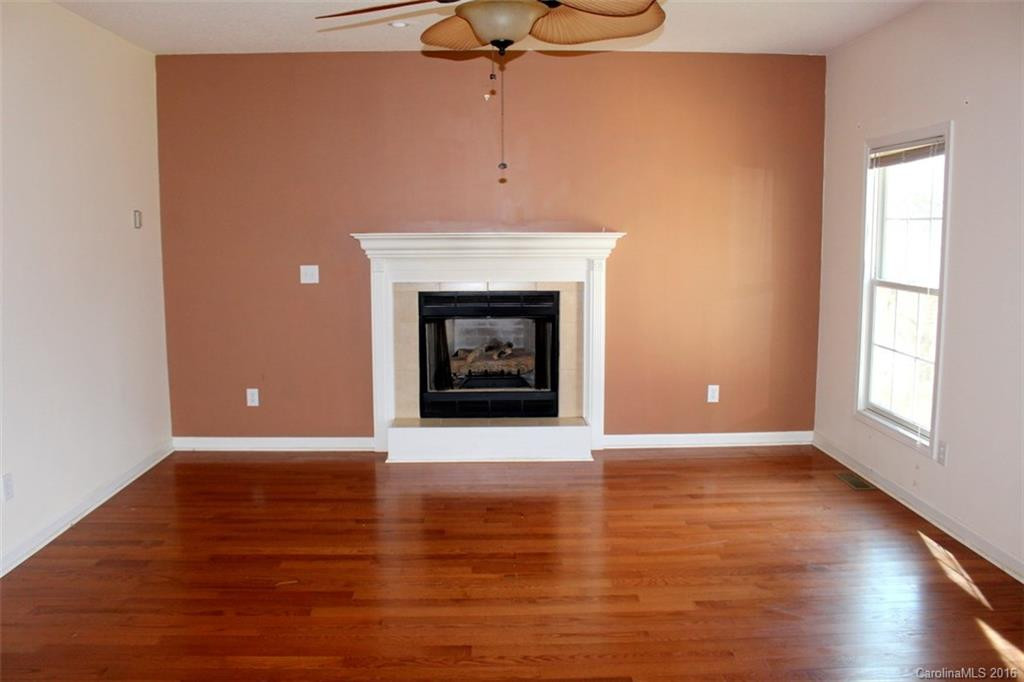 73 Azalea Drive - Photo 3
