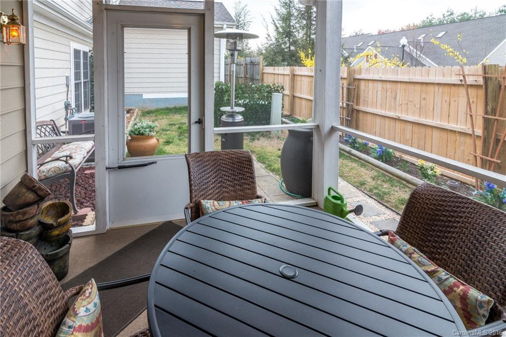 814 West Pointe Drive #8 - Photo 11