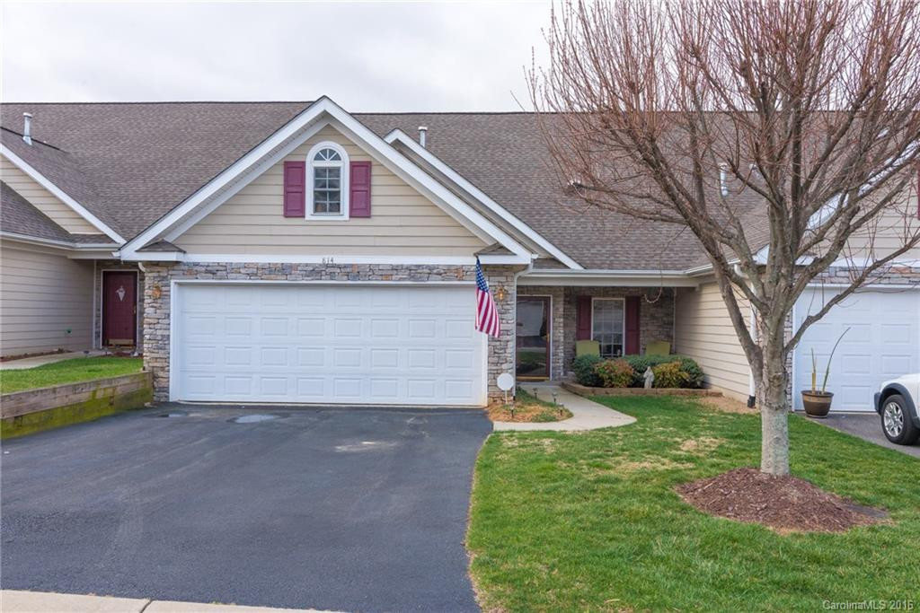 814 West Pointe Drive #8 - Photo 4