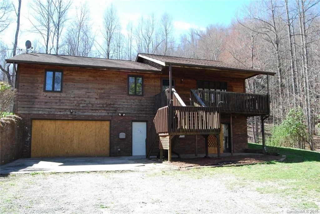 199 Woodpecker Lane