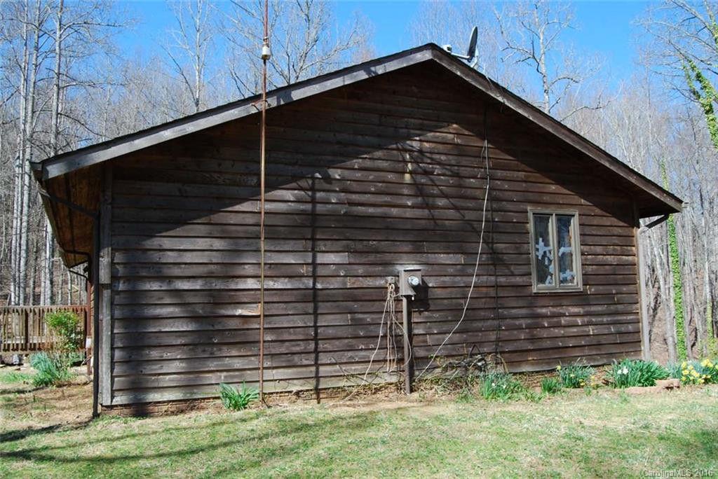 199 Woodpecker Lane - Photo 4