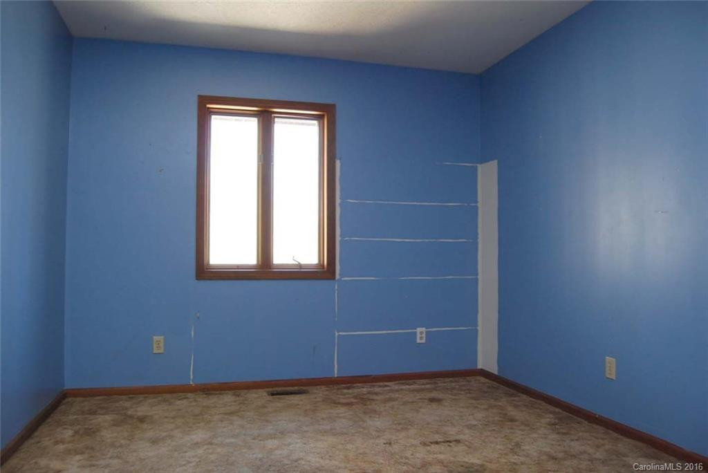 199 Woodpecker Lane - Photo 8