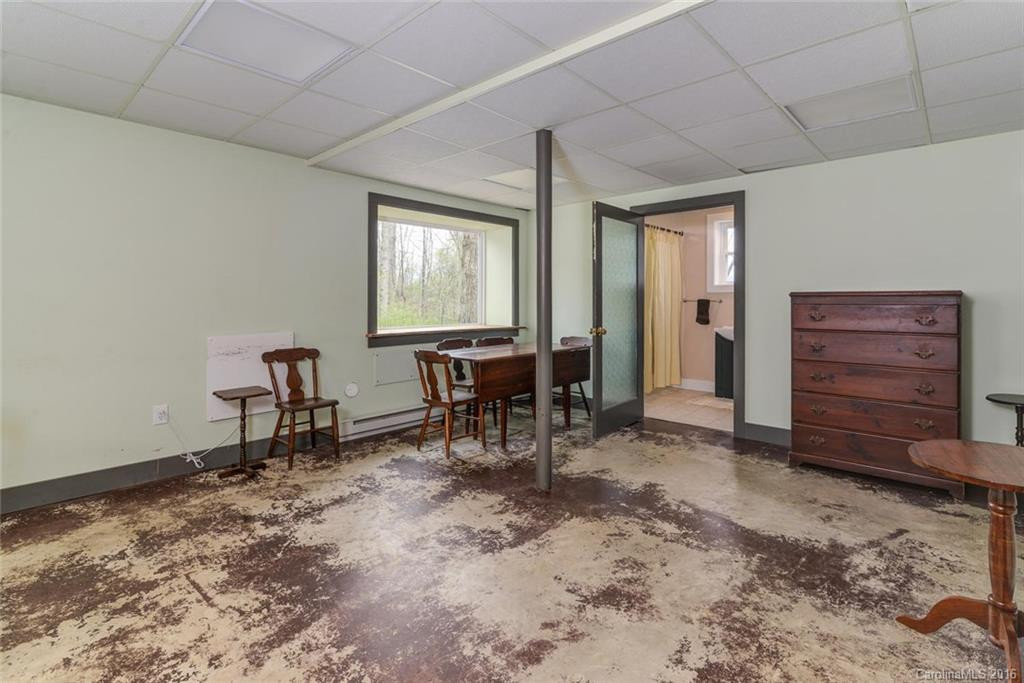 220 Monticello Road - Photo 17