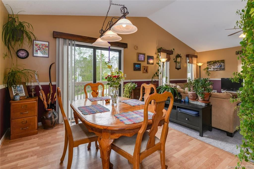 220 Monticello Road - Photo 6