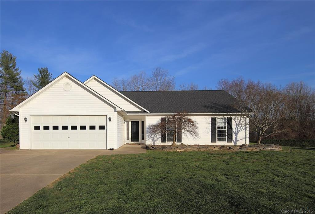 102 Sandpiper Court