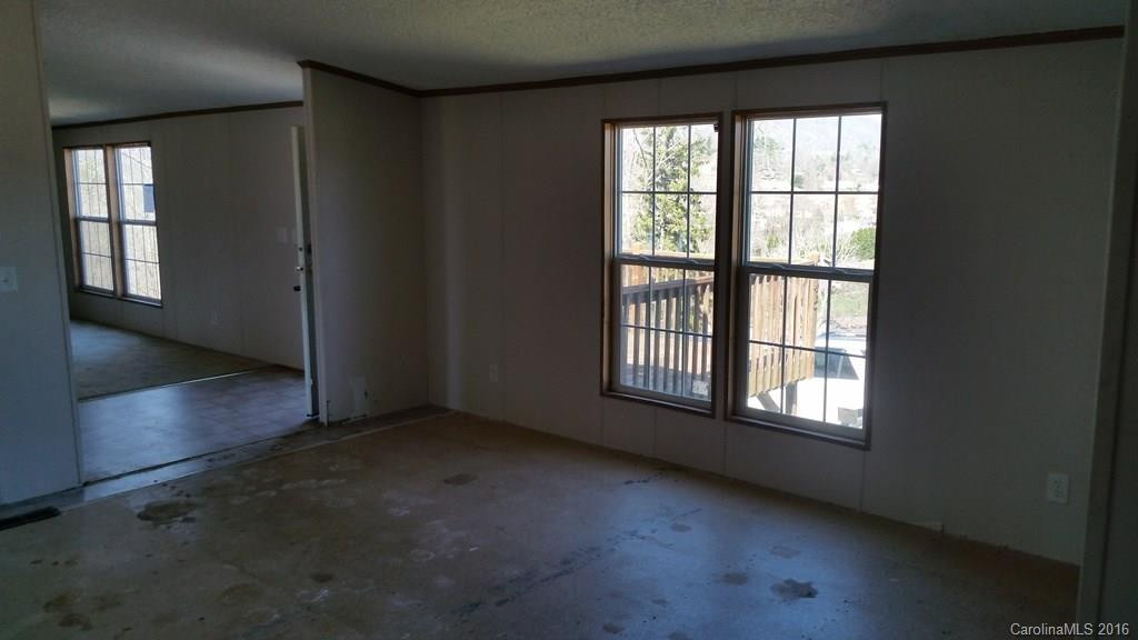 245 Amherst Way - Photo 6