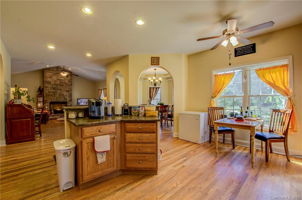 37 Crimson Lane - Photo 8