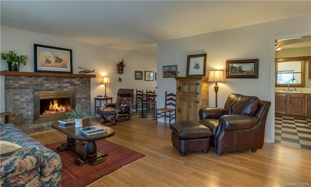 226 Beechwood Drive - Photo 3