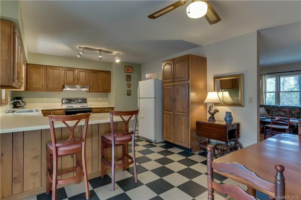 226 Beechwood Drive - Photo 7