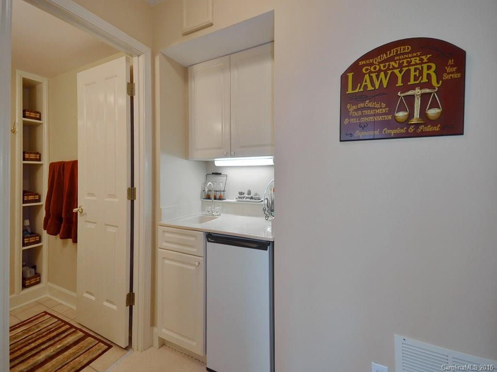 211 Fern Creek Drive #6 - Photo 23
