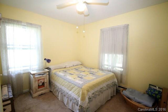 1102 Sulphur Springs Road - Photo 11
