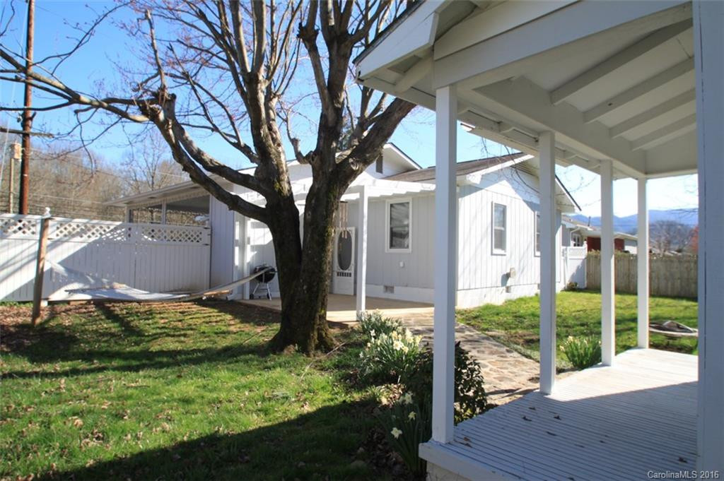 1102 Sulphur Springs Road - Photo 20