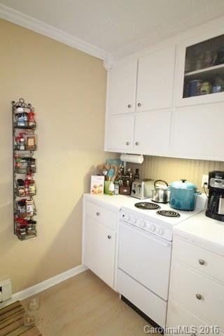 1102 Sulphur Springs Road - Photo 3