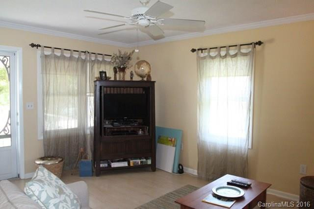 1102 Sulphur Springs Road - Photo 5