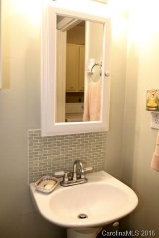 1102 Sulphur Springs Road - Photo 10