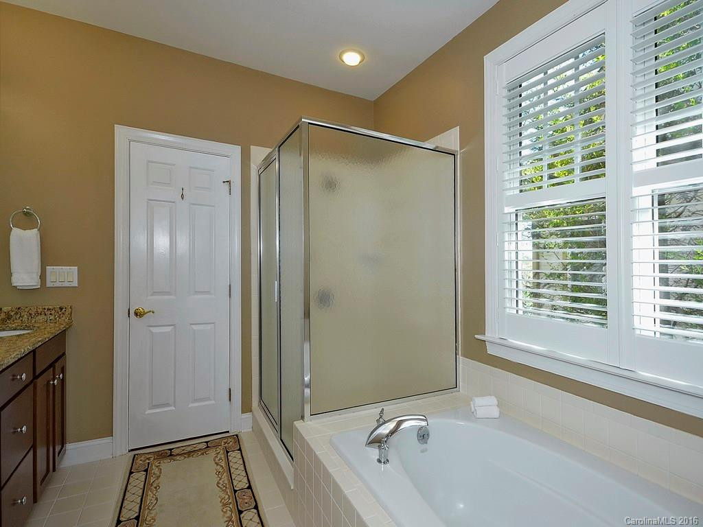 20 Bunker Court #45 - Photo 18