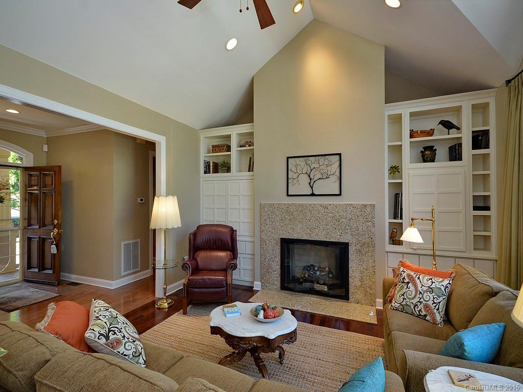 20 Bunker Court #45 - Photo 3