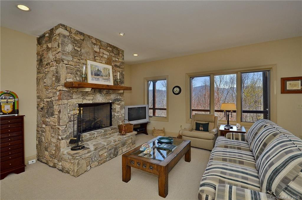 272 Glen Eagle Drive - Photo 17