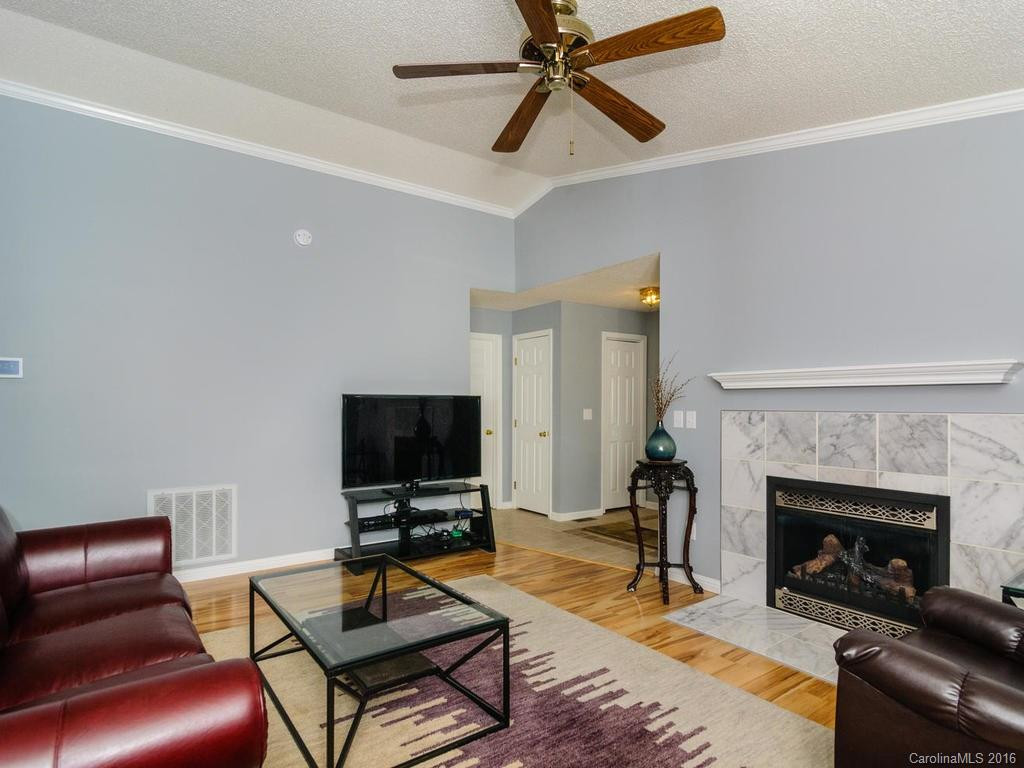 6 Peppermill Place - Photo 6