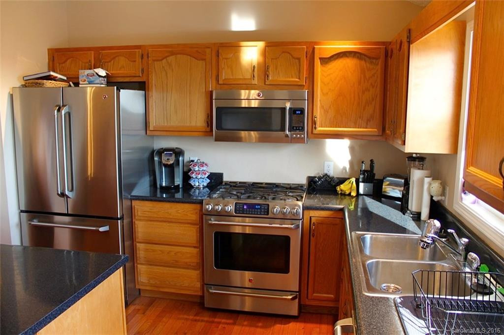 34 Deer Meadows Drive #4 - Photo 5