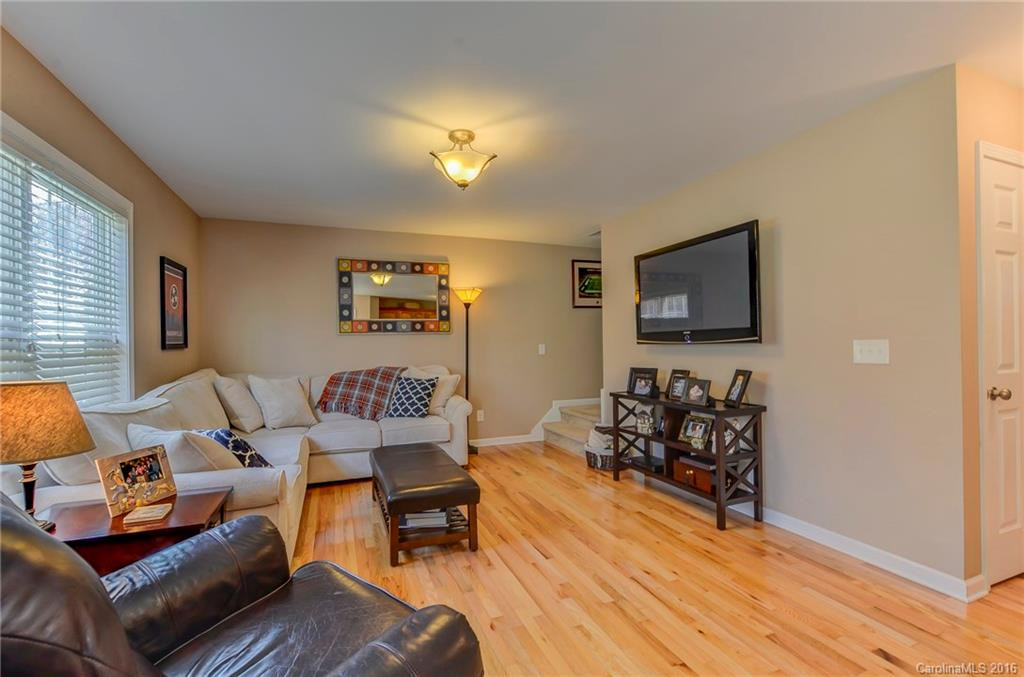 7 Forest Lake Drive - Photo 11