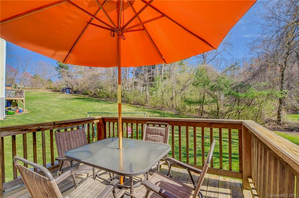 7 Forest Lake Drive - Photo 24