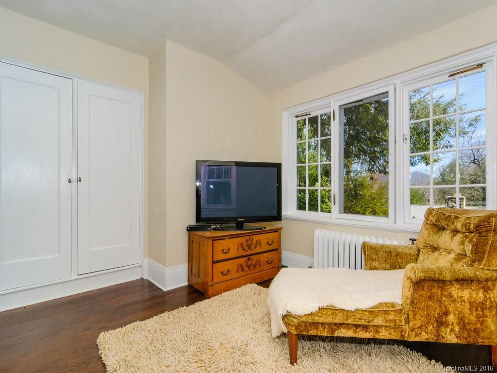 26 Chiles Avenue - Photo 14
