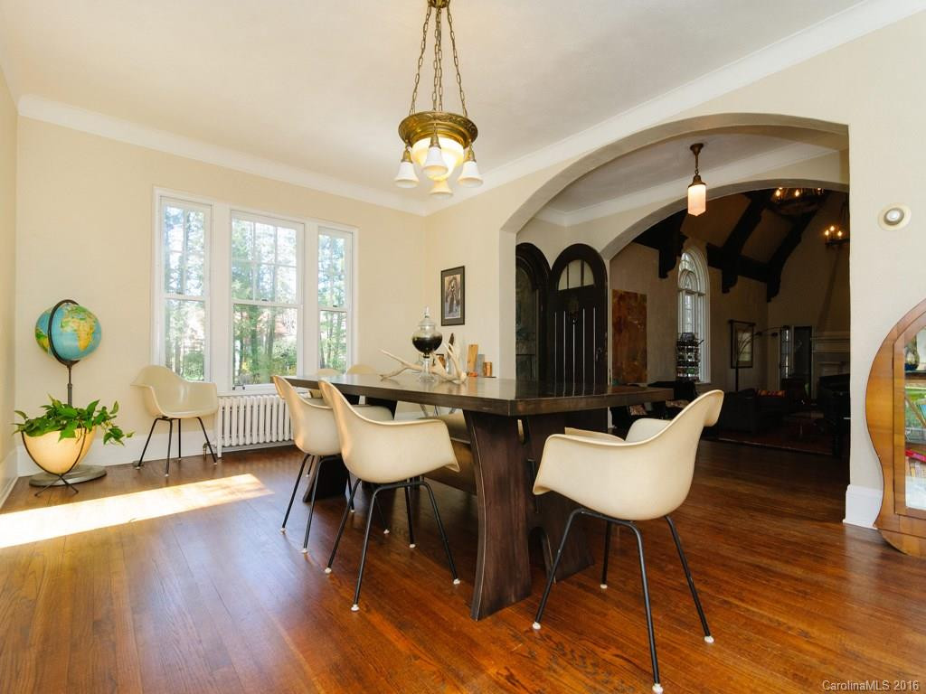 26 Chiles Avenue - Photo 8