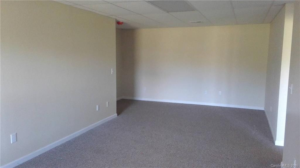 486 Leonard Lane - Photo 11