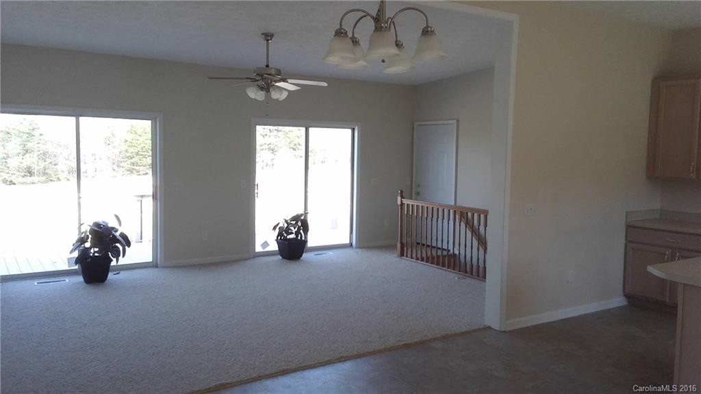 486 Leonard Lane - Photo 6