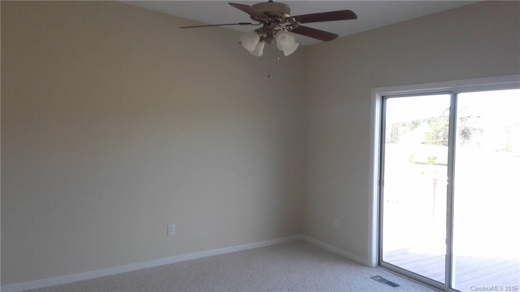 486 Leonard Lane - Photo 9